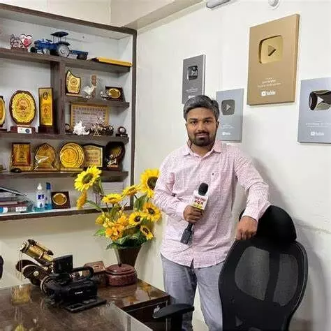 Manish Kashyap News: तमिलनाडु के राज्यपाल पर बड़ा आरोप Manish Kashyap News: तमिलनाडु के राज्यपाल पर बड़ा आरोप