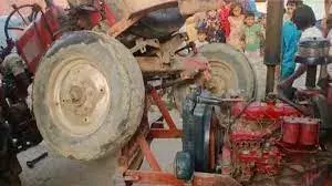 Baghpat: मैं न हटूं..रास्ता न देने पर चालकों में ठनी, फंसे ट्रैक्टर