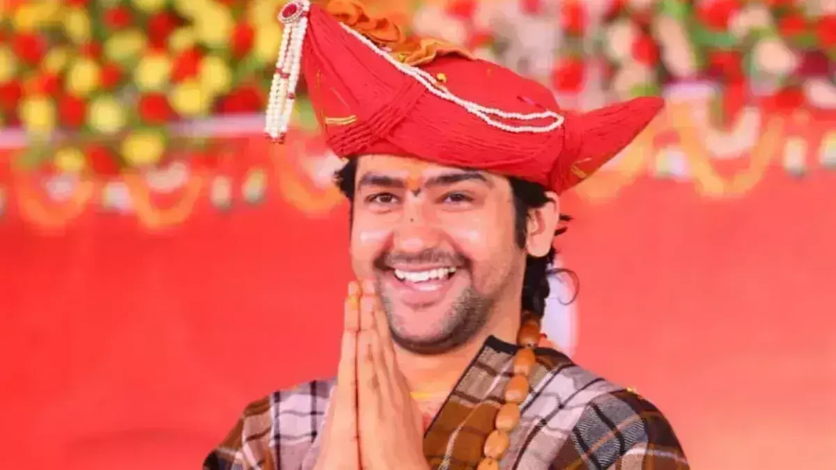 धीरेंद्र शास्त्री ने द केरला स्टोरी पर एक बयान दिया, जो हिंदुओं को जगाने वाला है।