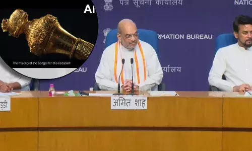 नए संसद भवन के उद्घाटन के अवसर पर भारत के राजदंड का होगा अनावरण, जानें सेंगोल की कहानी। नए संसद भवन के उद्घाटन के अवसर पर भारत के राजदंड का होगा अनावरण, जानें सेंगोल की कहानी।