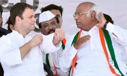 चुनाव 2023: कांग्रेस का दो दिन का मंथन, मध्य प्रदेश-राजस्थान और छत्तीसगढ़ के लिए बनाई चुनावी रणनीति चुनाव 2023: कांग्रेस का दो दिन का मंथन, मध्य प्रदेश-राजस्थान और छत्तीसगढ़ के लिए बनाई चुनावी रणनीति