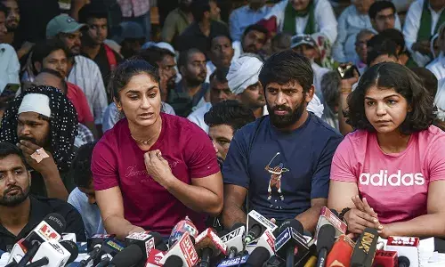 Wrestlers Protest: गंगा में बहाएंगे मेडल... पहलवानों का ऐलान, कहा- अब इंडिया गेट पर करेंगे धरना