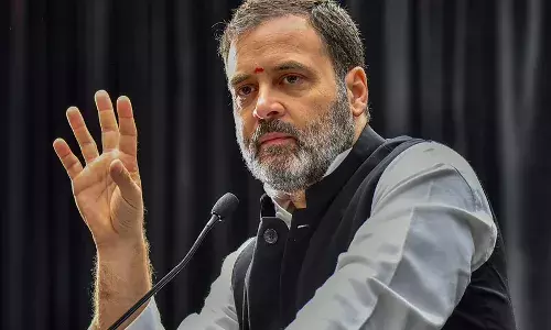अमेरिका में भारतीयों के बीच 40 मिनट बोले राहुल बोले- मोदीजी भगवान को भी दुनिया चलाना सिखा देंगे, भगवान सोचेंगे- ये क्या बना डाला अमेरिका में भारतीयों के बीच 40 मिनट बोले राहुल बोले- मोदीजी भगवान को भी दुनिया चलाना सिखा देंगे, भगवान सोचेंगे- ये क्या बना डाला