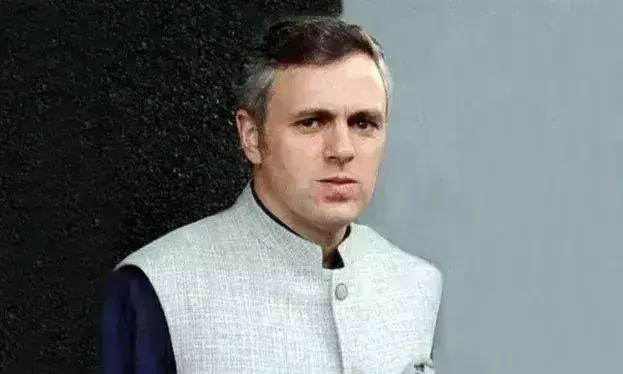 दिल्ली अध्यादेश: जब धारा 370 हटाई गई तो कहां थे अरविंद केजरीवाल, उमर अब्दुल्ला बोले- अब हमसे समर्थन मांग रहे हैं दिल्ली अध्यादेश: जब धारा 370 हटाई गई तो कहां थे अरविंद केजरीवाल, उमर अब्दुल्ला बोले- अब हमसे समर्थन मांग रहे हैं