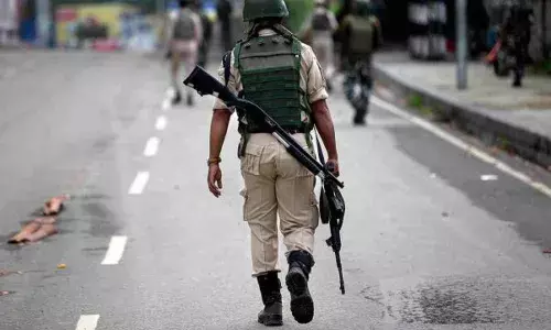 घुसपैठ की कोसस को सेना का मुँह तोड़ जवाब 5 आतंकी मार गिराये