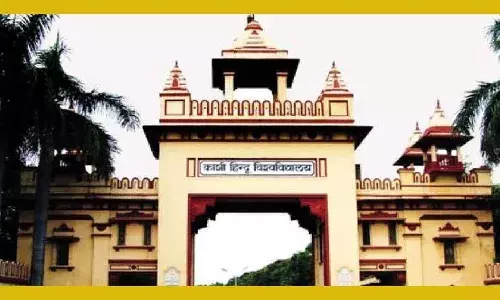 BHU : प्रो. मधुलिका अग्रवाल बनाई गई मध्यस्थता अधिकारी, अब विश्वविद्यालय सदस्यों के मतभेदों का समय से होगा निपटारा BHU : प्रो. मधुलिका अग्रवाल बनाई गई मध्यस्थता अधिकारी, अब विश्वविद्यालय सदस्यों के मतभेदों का समय से होगा निपटारा