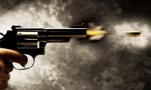 पीलीभीत--सिरफिरे प्रेमी ने प्रेमिका की हत्या करने के बाद खुद भी दी जान ,घटना से इलाके में सनसनी