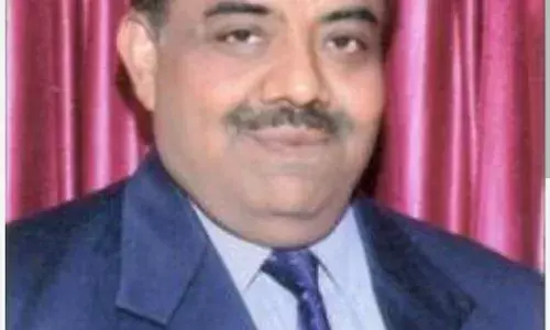 दिल्ली: लेफ्टिनेंट गवर्नर ने इलाहाबाद हाई कोर्ट के पूर्व न्यायाधीश उमेश कुमार को DERC का चेयरमैन नियुक्त किया है। दिल्ली: लेफ्टिनेंट गवर्नर ने इलाहाबाद हाई कोर्ट के पूर्व न्यायाधीश उमेश कुमार को DERC का चेयरमैन नियुक्त किया है।