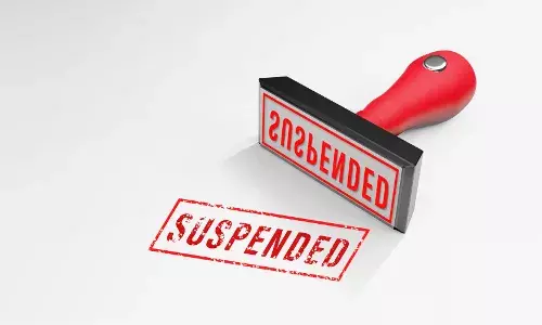 आगरा.. में पर्यटन मंत्री के परिचित को लूटकर फंसी पुलिस, इंस्पेक्टर समेत चार निलंबित आगरा.. में पर्यटन मंत्री के परिचित को लूटकर फंसी पुलिस, इंस्पेक्टर समेत चार निलंबित