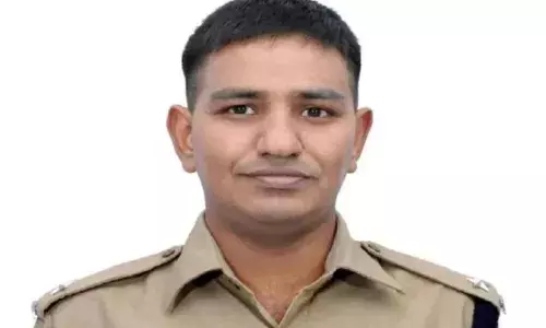 लखनऊ— भ्रष्टाचार के आरोप में जेल में बंद आईपीएस मणिलाल पाटीदार बर्खास्त , महोबा में तैनाती के दौरान क्या था आरोप लखनऊ— भ्रष्टाचार के आरोप में जेल में बंद आईपीएस मणिलाल पाटीदार बर्खास्त , महोबा में तैनाती के दौरान क्या था आरोप