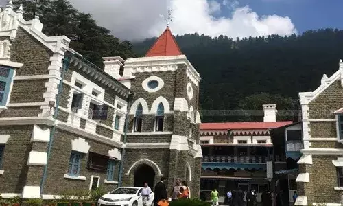 नैनीताल हाईकोर्ट: दस साल से लोकायुक्त नहीं, दफ्तर पर करोड़ों रुपए खर्च, अब 56 दिन में लोकायुक्त बनाने का दबाव नैनीताल हाईकोर्ट: दस साल से लोकायुक्त नहीं, दफ्तर पर करोड़ों रुपए खर्च, अब 56 दिन में लोकायुक्त बनाने का दबाव