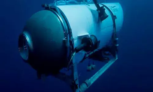 5 मौतों से भी नहीं लिया सबक! अब भी टाइटैनिक तक ले जाने को तैयार है कंपनी, ट्रिप का कर रही विज्ञापन 5 मौतों से भी नहीं लिया सबक! अब भी टाइटैनिक तक ले जाने को तैयार है कंपनी, ट्रिप का कर रही विज्ञापन