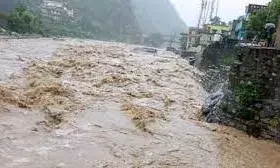 भारी बारिश से कल नैनीताल में बंद रहेंगे स्कूल, डीएम ने जारी किए आदेश