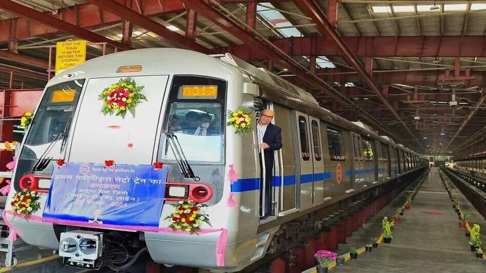 दिल्ली मेट्रो: मेट्रो फेज 4 के सभी स्टेशनों पर लगेंगे प्लेटफॉर्म स्क्रीन डोर, लिफ्ट होंगी सीसीटीवी से लैस