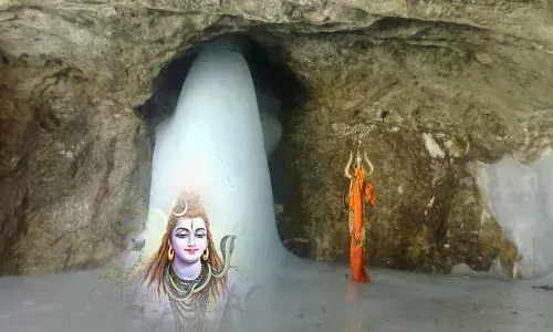 अमरनाथ यात्रा: खराब मौसम के कारण अमरनाथ यात्रा रुकी, अब तक 84 हजार श्रद्धालुओं ने किए बाबा बर्फानी के दर्शन अमरनाथ यात्रा: खराब मौसम के कारण अमरनाथ यात्रा रुकी, अब तक 84 हजार श्रद्धालुओं ने किए बाबा बर्फानी के दर्शन