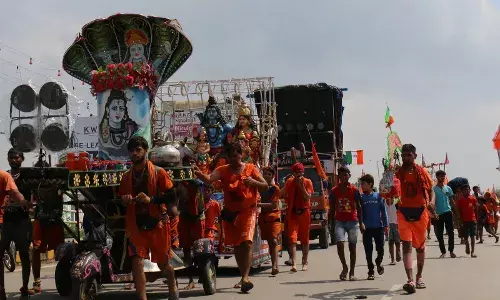 कांवर यात्रा 2023: कांवर यात्रा में 1,056 संवेदनशील जगहों पर सुरक्षा चुनौतियां, 1,165 मार्गों पर अलर्ट कांवर यात्रा 2023: कांवर यात्रा में 1,056 संवेदनशील जगहों पर सुरक्षा चुनौतियां, 1,165 मार्गों पर अलर्ट