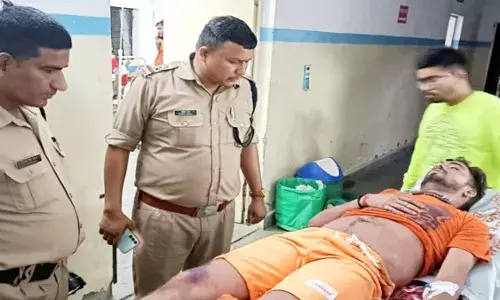 रूड़की समाचार: तेज रफ्तार ट्रक ने सामने से आ रहे वाहन को टक्कर मार दी, नौ कांवडि़ए घायल, कुछ की हालत गंभीर