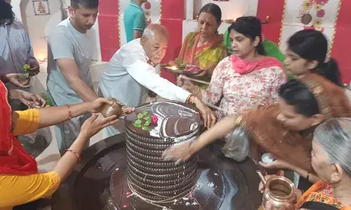 इस मंदिर में पूजा करती थी वीरांगना लक्ष्मी बाई ,आज भी लगता भक्तो का मेला