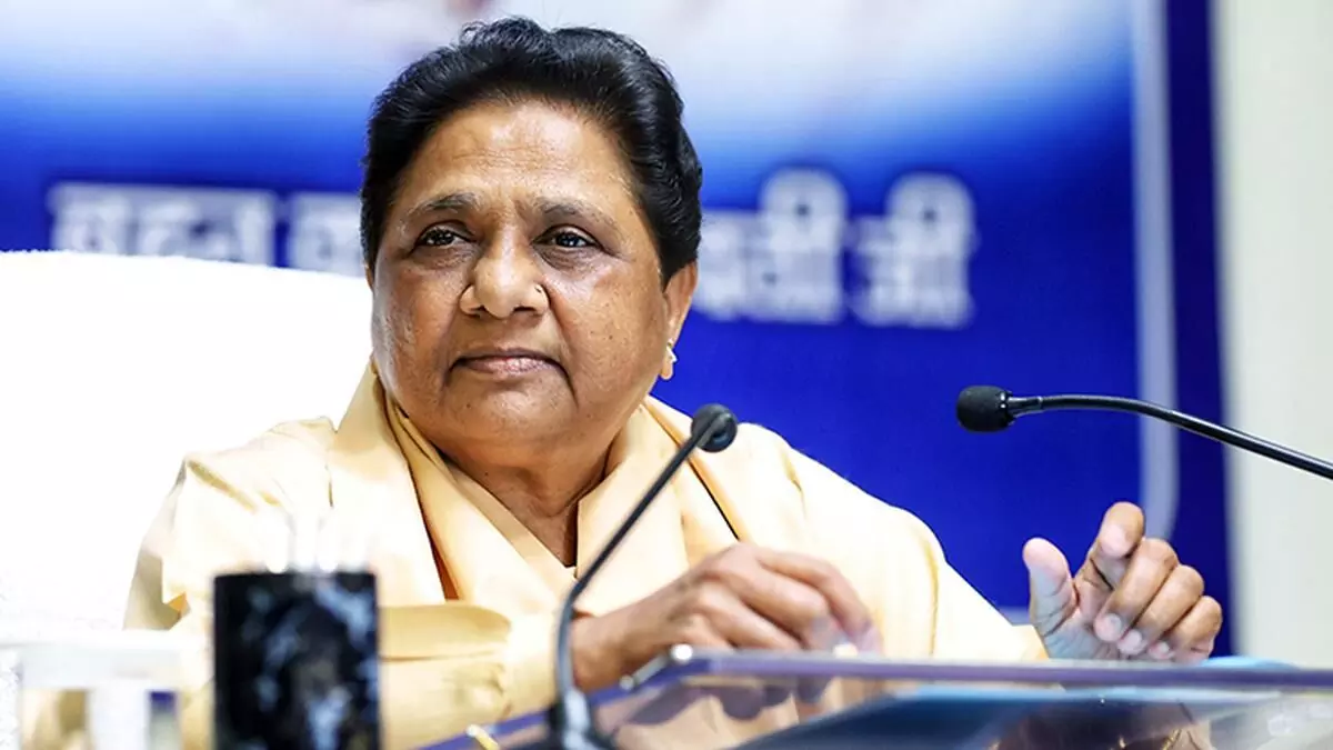बाढ़-बारिश से हालात बेकाबू:मायावती ने कहा, बैठकों तक सीमित न रहें, राज्यों की मदद करे केंद्र सरकार बाढ़-बारिश से हालात बेकाबू:मायावती ने कहा, बैठकों तक सीमित न रहें, राज्यों की मदद करे केंद्र सरकार