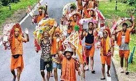 उमड़ा कांवडि़यों का सैलाब, पुलिस की सारी व्यवस्थाएं ध्वस्त, हरिद्वार-दिल्ली हाईवे जाम, तस्वीरें उमड़ा कांवडि़यों का सैलाब, पुलिस की सारी व्यवस्थाएं ध्वस्त, हरिद्वार-दिल्ली हाईवे जाम, तस्वीरें