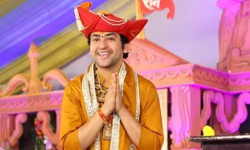 ग्रेनो में कथा का वाचन कर रहे पंडित धीरेंद्र शास्त्री ने कहा: हिंदू जाग रहा है, विरोधी भाग रहा है; घटना पर खेद व्यक्त किया ग्रेनो में कथा का वाचन कर रहे पंडित धीरेंद्र शास्त्री ने कहा: हिंदू जाग रहा है, विरोधी भाग रहा है; घटना पर खेद व्यक्त किया