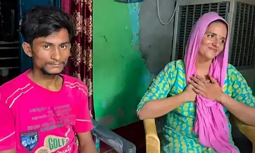 पाकिस्तानी प्रेमिका और उसका प्रेमी सचिन फिर जा सकते है जेल , एजेंसियों ने जाँच की तेज पाकिस्तानी प्रेमिका और उसका प्रेमी सचिन फिर जा सकते है जेल , एजेंसियों ने जाँच की तेज