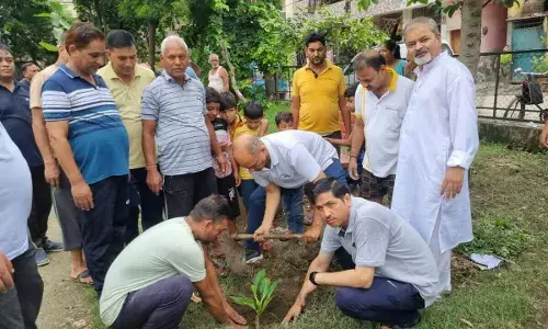 फरीदाबाद: हिंदू जनजागृति समिति ने पौधारोपण कर पर्यावरण संरक्षण का संदेश दिया फरीदाबाद: हिंदू जनजागृति समिति ने पौधारोपण कर पर्यावरण संरक्षण का संदेश दिया