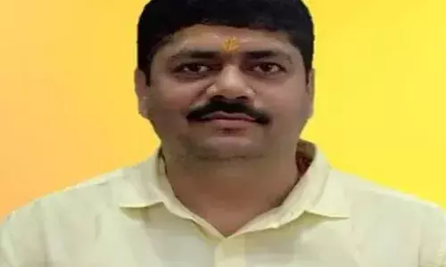 गोलियों की तड़तराहट से थर्राया मुजफ्फरपुर, प्रॉपर्टी डीलर आशुतोष शाही की हत्या, शूटर्स ने 5 लोगों को मारी गोली गोलियों की तड़तराहट से थर्राया मुजफ्फरपुर, प्रॉपर्टी डीलर आशुतोष शाही की हत्या, शूटर्स ने 5 लोगों को मारी गोली