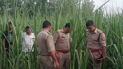 बरेली --: शाही में अब तीसरी महिला की हत्या, दरिंदगी के बाद फेंका शव... कत्ल का वही तरीका और पैरों तले मिटते रहे सबूत बरेली --: शाही में अब तीसरी महिला की हत्या, दरिंदगी के बाद फेंका शव... कत्ल का वही तरीका और पैरों तले मिटते रहे सबूत