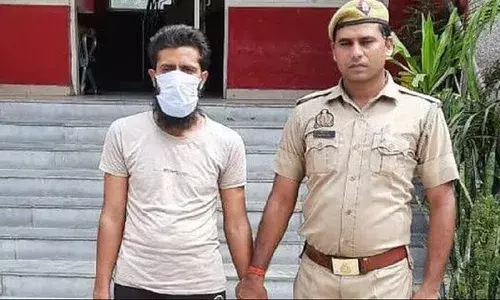 चूहे को बाइक से कुचलकर मारने वाला आरोपी गिरफ्तार ,वीडियो वायरल होने पर हुई कारवाही