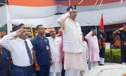 कारगिल विजय दिवस पर सीएम पुष्‍कर सिंह धामी ने वीर बलिदानियों को दी श्रद्धांजलि