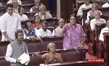 Manipur:  विपक्ष के सवाल पर राज्यसभा में  भड़कीं स्मृति ईरानी, कहा- राहुल गांधी ने मणिपुर में कैसे लगाई आग बताइए