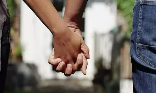 पति का प्यार और मौत:पत्नी की मौत का सदमा बर्दाश्त नहीं कर पाया, उठाया ऐसा कदम; आजीवन पीड़ा पति का प्यार और मौत:पत्नी की मौत का सदमा बर्दाश्त नहीं कर पाया, उठाया ऐसा कदम; आजीवन पीड़ा