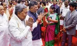 सिद्धारमैया सरकार नहीं संभाल पा रही राज्य,महिलाओं पर हो रहे अत्याचार पर सरकार चुप क्यों ?