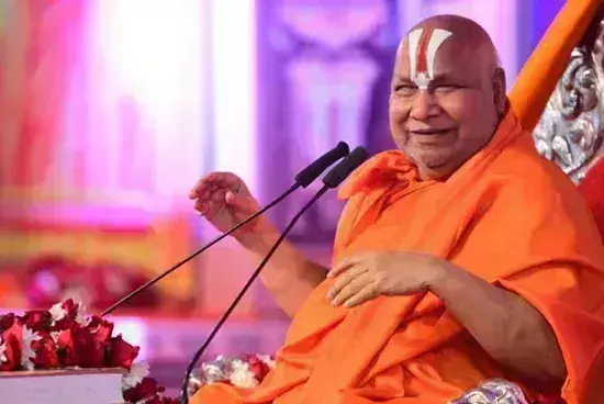 स्वामी रामभद्राचार्य की रामकथा सुनकर राममय हुआ नॉएडा स्वामी रामभद्राचार्य की रामकथा सुनकर राममय हुआ नॉएडा