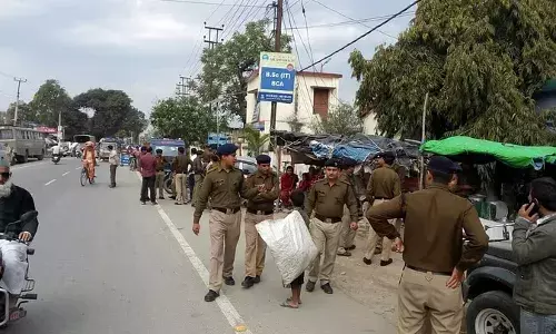 देहरादून क्राइम: राजधानी में मॉल के बाहर महिला का शव मिलने से हड़कंप, दुष्कर्म के बाद हत्या की आशंका