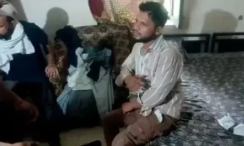 AMU: एएमयू मारपीट मामले में एक और गिरफ्तारी, अब तक पांच गिरफ्तार AMU: एएमयू मारपीट मामले में एक और गिरफ्तारी, अब तक पांच गिरफ्तार