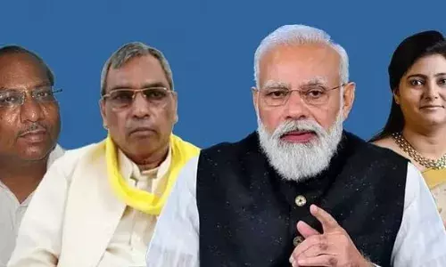 यूपी: हारी हुई सीटों पर सहयोगी दलों की स्थिति परखेगी बीजेपी, सुभासपा को मिल सकती हैं ये सीटें यूपी: हारी हुई सीटों पर सहयोगी दलों की स्थिति परखेगी बीजेपी, सुभासपा को मिल सकती हैं ये सीटें