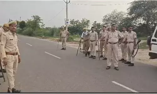 नूंह हिंसा: गुरुग्राम में माहौल खराब करने की एक और कोशिश, मीट की दुकान पर 10 से 12 युवकों ने किया पथराव
