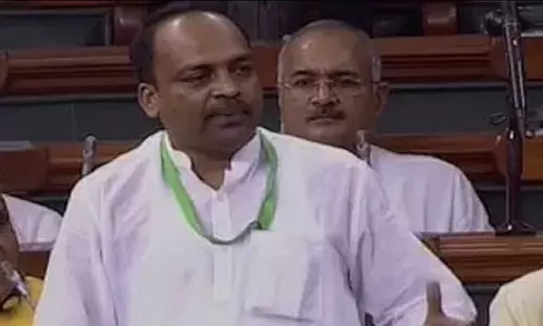 दिल्ली: भाजपा सांसद से दस लाख की रंगदारी मांगने वाला गिरफ्तार, भदोही के मिथिलेश ने दी थी जान से मारने की धमकी दिल्ली: भाजपा सांसद से दस लाख की रंगदारी मांगने वाला गिरफ्तार, भदोही के मिथिलेश ने दी थी जान से मारने की धमकी