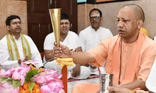सावन 2023: सीएम योगी ने किया रुद्राभिषेक, सभी नागरिकों के लिए सुख-समृद्धि की कामना की