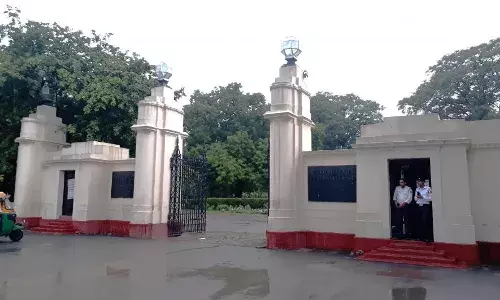 नेहरू मेमोरियल का नाम बदलने पर कांग्रेस का विरोध नेहरू मेमोरियल का नाम बदलने पर कांग्रेस का विरोध
