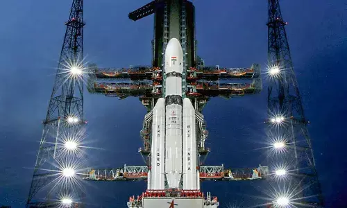 चंद्रयान-3: चंद्रयान-3 के लैंडर और प्रोपल्शन मॉड्यूल हुए अलग, अब 23 अगस्त को सॉफ्ट लैंडिंग की तैयारी चंद्रयान-3: चंद्रयान-3 के लैंडर और प्रोपल्शन मॉड्यूल हुए अलग, अब 23 अगस्त को सॉफ्ट लैंडिंग की तैयारी