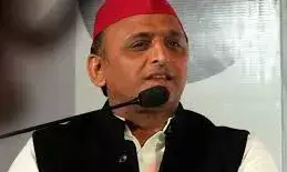 अखिलेश यादव बोले: कांग्रेस ने मेरे खिलाफ आजमगढ़ में पोस्टर लगवाए, नहीं करने चाहिए थे ऐसे व्यक्तिगत हमले..