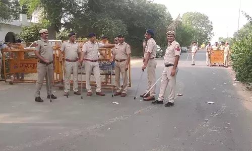 जलाभिषेक यात्रा: नूंह जाने वालों पर पैनी नजर, 10 बड़े ब्लॉक... वज्रपात से लेकर आंसू गैस के गोले तक का इंतजाम जलाभिषेक यात्रा: नूंह जाने वालों पर पैनी नजर, 10 बड़े ब्लॉक... वज्रपात से लेकर आंसू गैस के गोले तक का इंतजाम