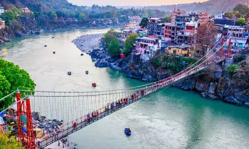 ऋषिकेश न्यूज: राफ्टिंग के शौकीनों को अभी और इंतजार करना होगा ऋषिकेश न्यूज: राफ्टिंग के शौकीनों को अभी और इंतजार करना होगा