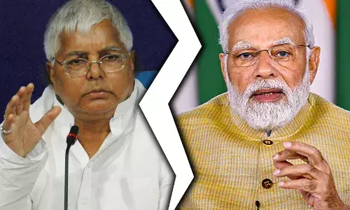 काला धन, स्विस बैंक और 15 लाख... चिरपरिचित अंदाज में लालू का मोदी सरकार पर हमला