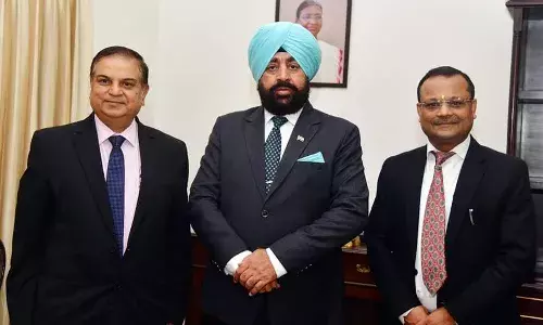 उत्तराखंड के राज्यपाल से सूचना आयुक्तों ने की शिष्टाचार भेंट, राज्यपाल ने कहा सूचना अधिकार अधिनियम का प्रचार-प्रसार जरूरी