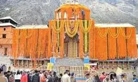 जन्‍माष्‍टमी 2023: उत्‍तराखंड में मनाई गई श्री कृष्‍ण जन्‍माष्‍टमी, फूलों से सजाया गया बद्रीनाथ मंदिर; भक्तों की भीड़ उमड़ पड़ी