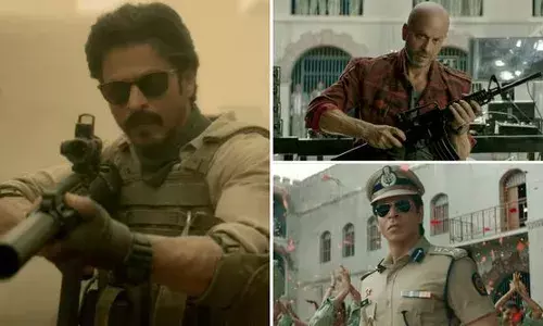 शाहरुख खान पहले भी फिल्मों में बन चुके हैं जवान, जानिए बॉक्स ऑफिस पर कितनी बार मिली सफलता? शाहरुख खान पहले भी फिल्मों में बन चुके हैं जवान, जानिए बॉक्स ऑफिस पर कितनी बार मिली सफलता?